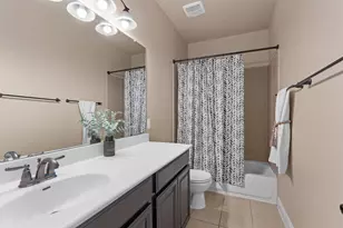 200 Lake Livingston Dr, Georgetown, TX 78628 - Photo 23