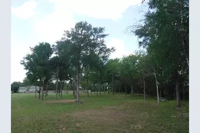 104 W Riverside Drive, Bastrop, TX 78602 - Photo 13