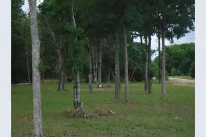 104 W Riverside Drive, Bastrop, TX 78602 - Photo 25