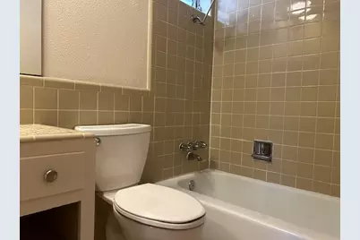 2800 Cole Street #102C, Austin, TX 78705 - Photo 5