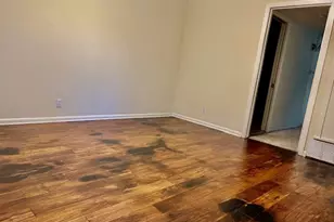 2800 Cole St, Austin, TX 78705 - Photo 3