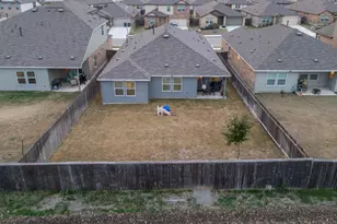 440 Sebring Cir, Hutto, TX 78634 - Photo 35