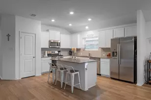 440 Sebring Cir, Hutto, TX 78634 - Photo 21