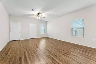 2537 Forgetmenot Ln, Pflugerville, TX 78660 - Photo 13