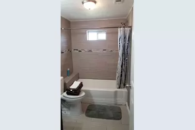 409 S Main Street, Taylor, TX 76574 - Photo 5