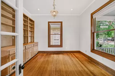 812 W 10th Street, Austin, TX 78701 - Photo 3