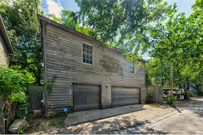 812 W 10th Street, Austin, TX 78701 - Photo 19
