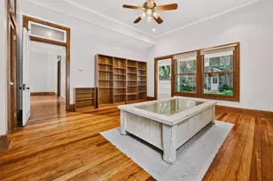 812 W 10th St, Austin, TX 78701 - Photo 15