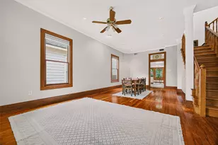 812 W 10th St, Austin, TX 78701 - Photo 9