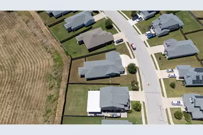 205 Four Star Drive, Elgin, TX 78621 - Photo 23
