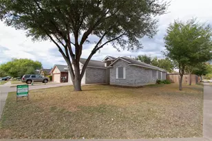 14708 Highsmith St, Austin, TX 78725 - Photo 3