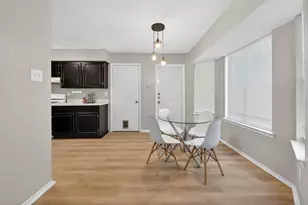 16402 Parkway Dr, Pflugerville, TX 78660 - Photo 7