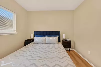 16402 Parkway Drive, Pflugerville, TX 78660 - Photo 9