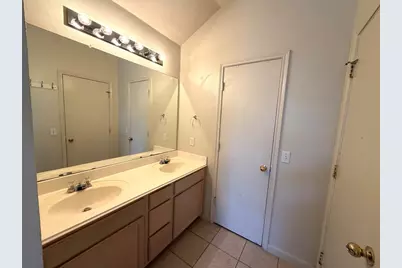 1121 Stephanie Lee Lane, Austin, TX 78753 - Photo 9