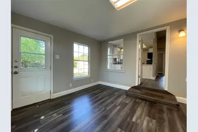 2004 Maple Street, Georgetown, TX 78626 - Photo 25