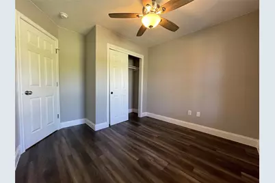 2004 Maple Street, Georgetown, TX 78626 - Photo 13