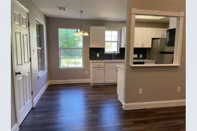 2004 Maple Street, Georgetown, TX 78626 - Photo 9