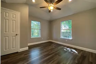 2004 Maple St, Georgetown, TX 78626 - Photo 21