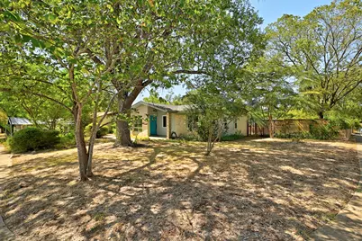905 Emerald Wood Drive, Austin, TX 78745 - Photo 3