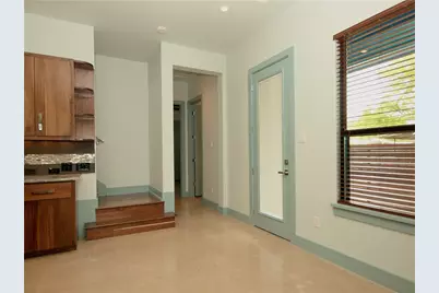 306 Franklin Boulevard #A, Austin, TX 78751 - Photo 9