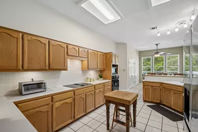 3902 Denim Trail, Austin, TX 78739 - Photo 9