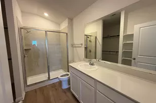 109 Honey Bee, Jarrell, TX 76537 - Photo 5