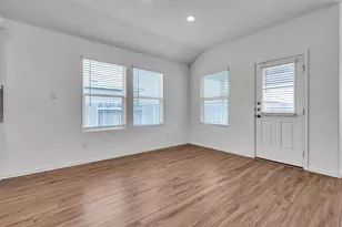 607 Bluejack Wy, Hutto, TX 78634 - Photo 13