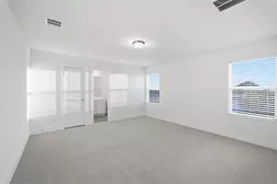 121 Cougar Hl Dr, Jarrell, TX 76537 - Photo 17