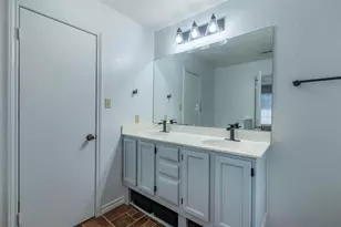 8506 Bisbee Ct, Austin, TX 78745 - Photo 15