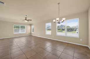 1919 Mexia Dr, Round Rock, TX 78664 - Photo 9
