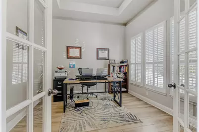 5208 Cornflower Drive, Austin, TX 78739 - Photo 9