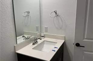 10404 Buckskin Horse Wy, Manor, TX 78653 - Photo 11