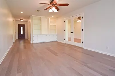 5003 Westview Drive, Austin, TX 78731 - Photo 9