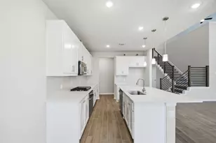 1009 Calendula Trl, Georgetown, TX 78628 - Photo 7