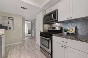 11600 Buckingham Rd, Austin, TX 78759 - Photo 15