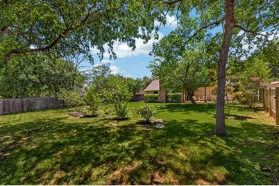 11600 Buckingham Road, Austin, TX 78759 - Photo 31