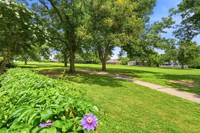 21 Augusta Drive, Marble Falls, TX 78654 - Photo 25