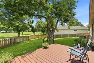 21 Augusta Dr, Marble Falls, TX 78654 - Photo 17