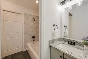 6913 Shannon Dr, Austin, TX 78724 - Photo 11