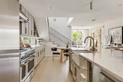 606 Josephine Street, Austin, TX 78704 - Photo 7