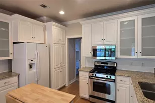 5017 W Frances Pl, Austin, TX 78731 - Photo 9