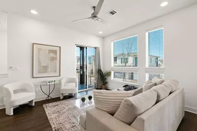 2050 Lohmans Spur Road #2203, Lakeway, TX 78734 - Photo 11