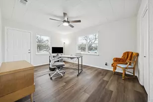 210 Fallwell St, Liberty Hill, TX 78642 - Photo 21