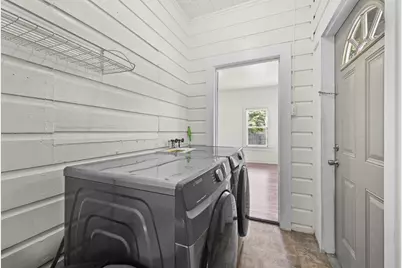 513 San Marcos Highway, Luling, TX 78648 - Photo 15