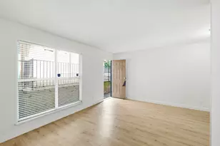 2319 Greenfield Pkwy, Austin, TX 78741 - Photo 3