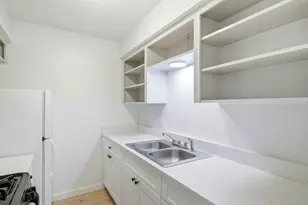 2319 Greenfield Pkwy, Austin, TX 78741 - Photo 9