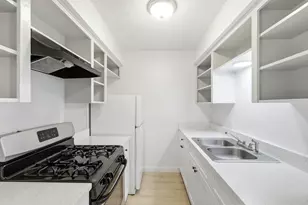 2319 Greenfield Pkwy, Austin, TX 78741 - Photo 7