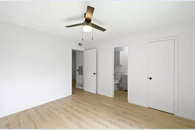 2319 Greenfield Parkway #108, Austin, TX 78741 - Photo 11