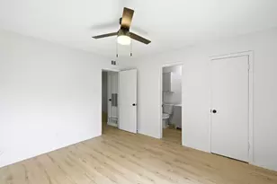 2319 Greenfield Pkwy, Austin, TX 78741 - Photo 11