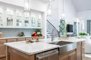 540 High Summit Dr, Georgetown, TX 78628 - Photo 7